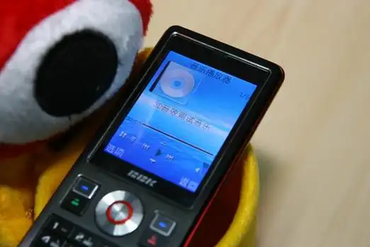 步步高 i399图片_手机_科技时代_新浪网