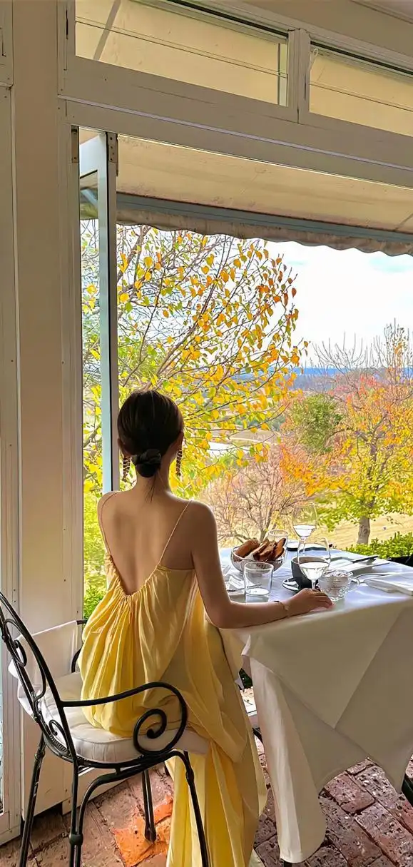 ins风女生壁纸 ,美女我好爱抱一抱,"有时候我词不达意02但我真的很