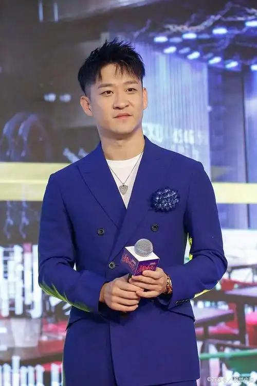 曹云金:从相声小生到喜剧大咖