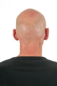 画像背面光头男人照片