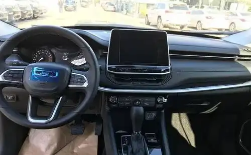 2021款指南者到店实拍搭13t发动机预售14万起