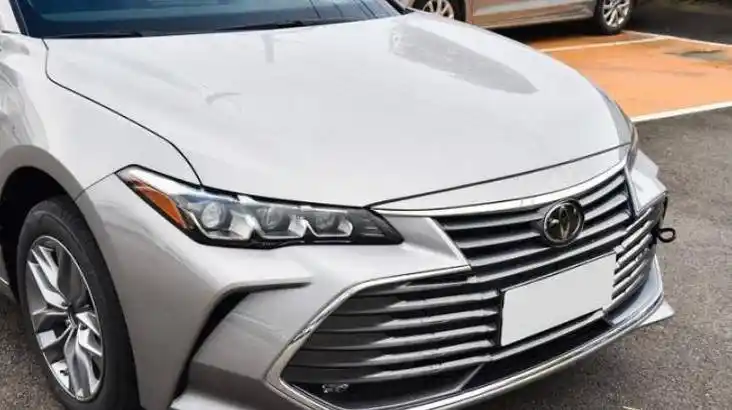 一汽丰田2023款"亚洲龙"亮相,外观撞脸雷克萨斯,尺寸加长!