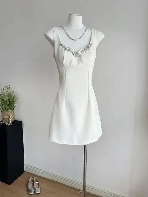 lazy didi婠婠如玉 闪钻a字连衣裙镶钻甜美千金收腰气质吊带裙 - 17网