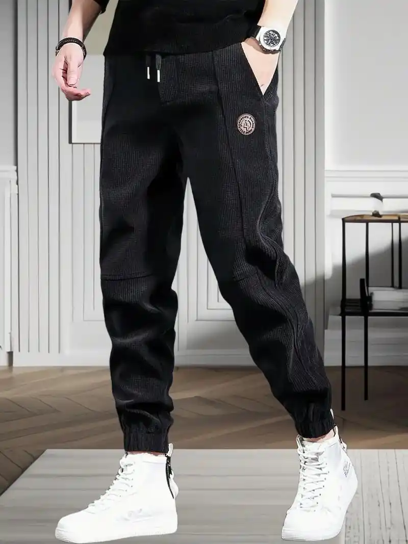 男士休闲束脚裤.这种裤子不仅舒适,还能展现出男 - 抖音