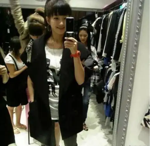 江疏影罕见童年照曝光,网友:从小美到大啊!