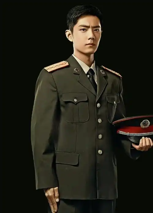 内娱最靓的军装照
