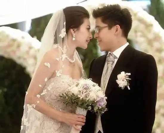 郭晶晶出席吴敏霞上海婚礼,竟发福成这样(图)