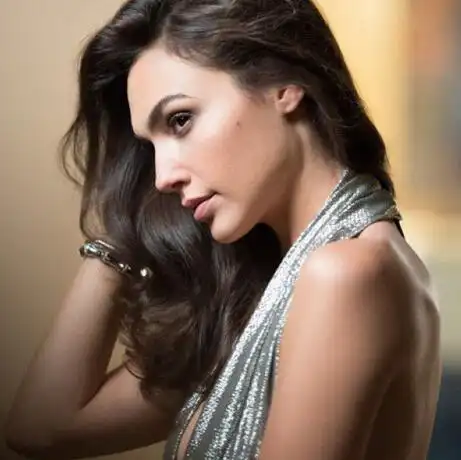 速度与激情里面女汉子超级漂亮