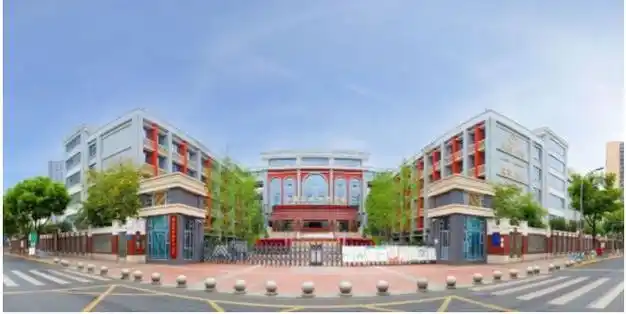 成都四十九中统招录取平均分608分省一实力