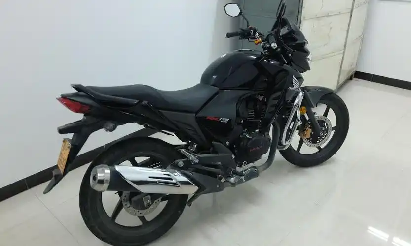 新大洲本田 幻影150