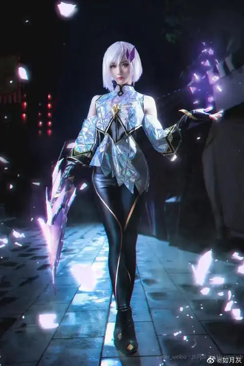 王者荣耀镜cos:如月灰,如星镜!