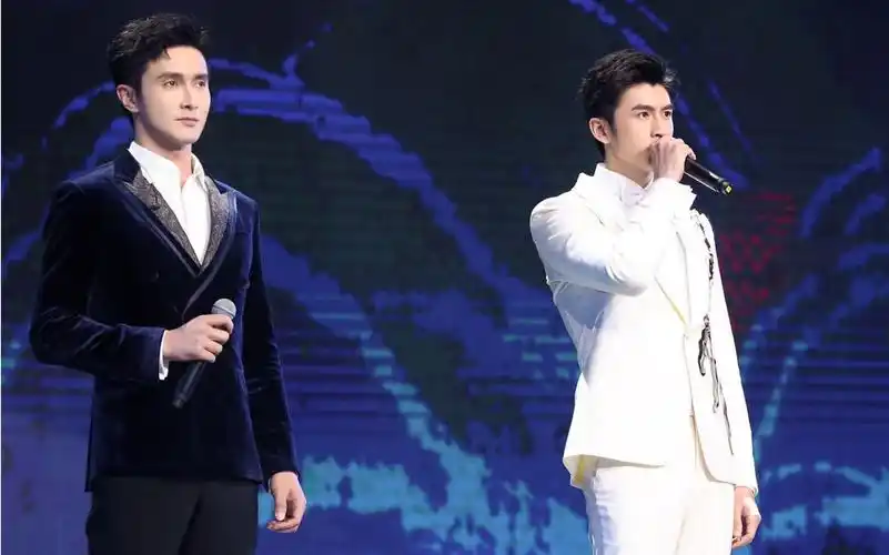 高伟光 张云龙 微博绿洲互动艾特点赞不完整小合集_哔哩哔哩_bilibili