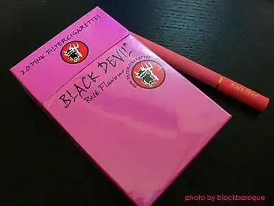 满意答案 (凤爱海) 2009-06-24   (一些大商场都有)有卖银魔鬼,黑魔鬼