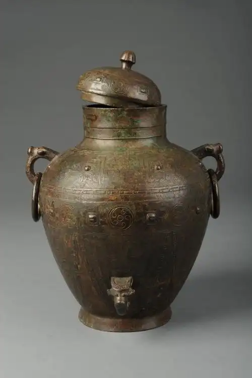 云上博物馆】济南市博物馆为您讲述文物背后的故事:商代"亚丑"青铜罍