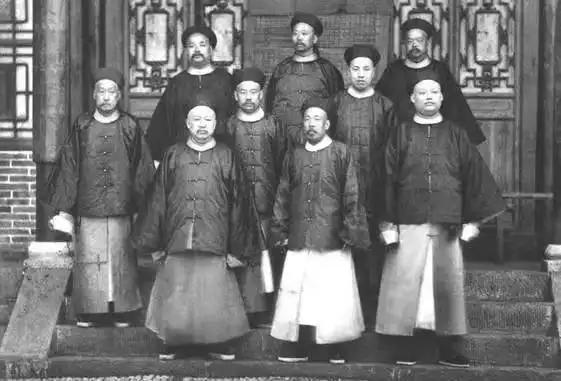 曾国藩:给后人4门功课,嫁女不超200两银,子孙后代皆不简单