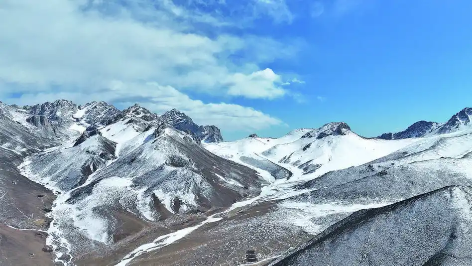 雪山下的夫妻管护点——"春访祁连山"系列报道④
