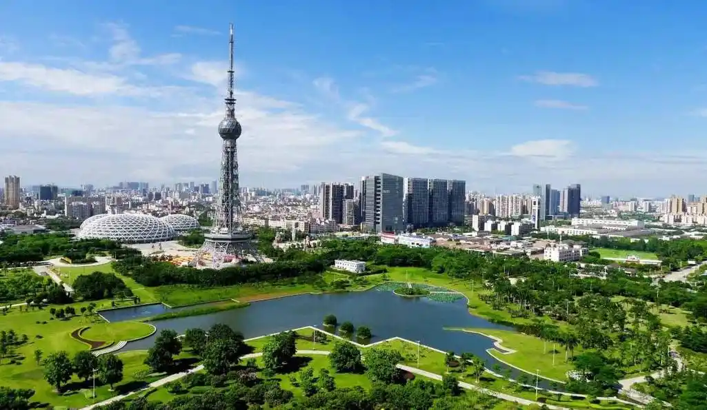 成交量排全市前列,佛山这年度人气红盘为何圈粉无数?_手机搜狐网