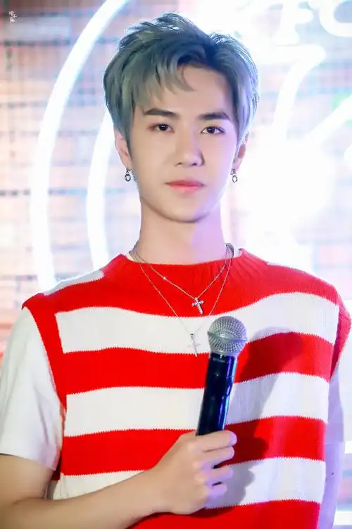 王一博考古日常##王一博今天也很酷