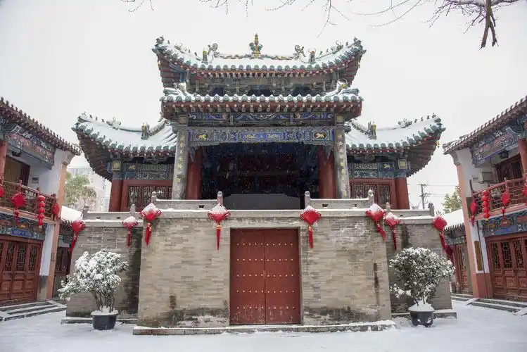 城隍庙雪中即景