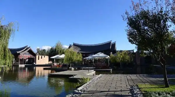 丽江悦榕庄(图源于网络)