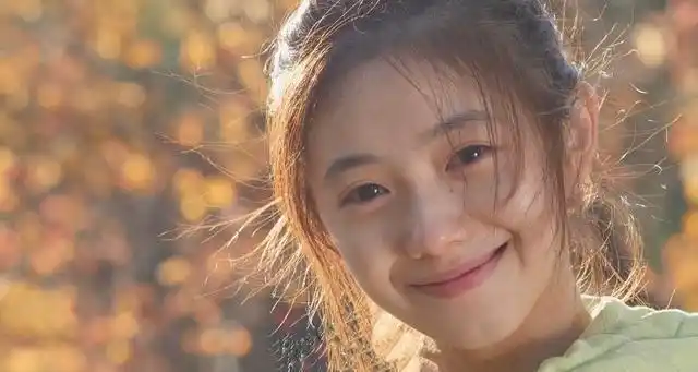 谋女郎刘浩存的惊人瞬间,果然成为谋女郎是有正常的!