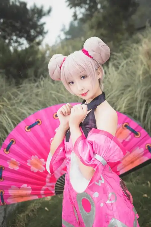 小乔cosplay "小乔最喜欢你了"