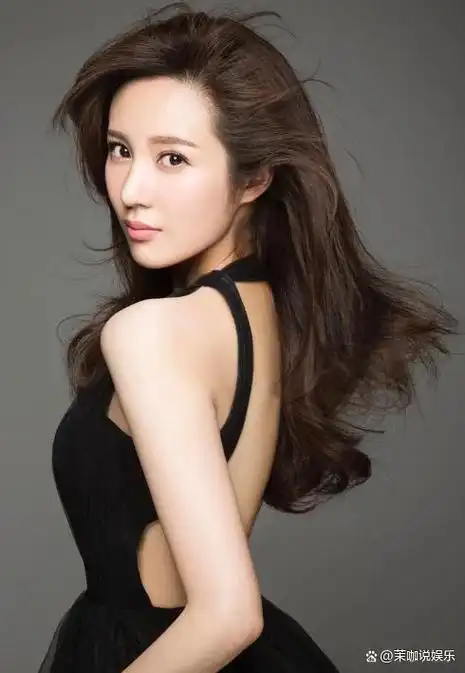 背景光环掩不住何以最美西施邬靖靖成18线演员