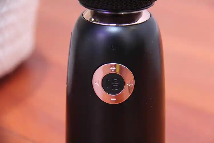 随时随地,想唱就唱 唱吧精灵麦克风q3