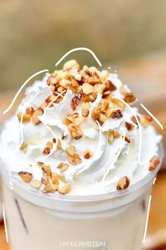 瑞幸!求求你不要抢奶茶店生意了!!|奶油|拿铁|扁桃仁|抹茶_网易订阅