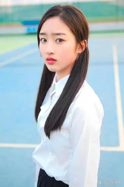 盘点10位内地00后最美女星,各有千秋