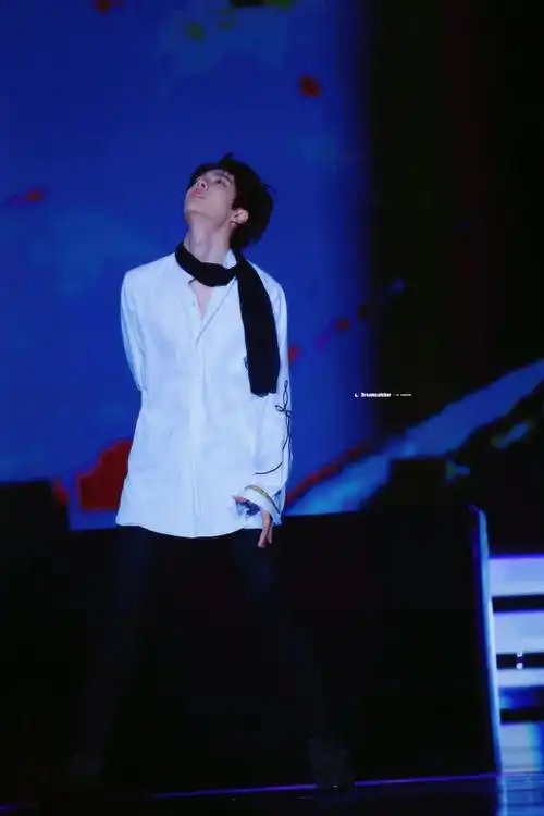 王一博#好爱王一博这支蒙眼舞啊