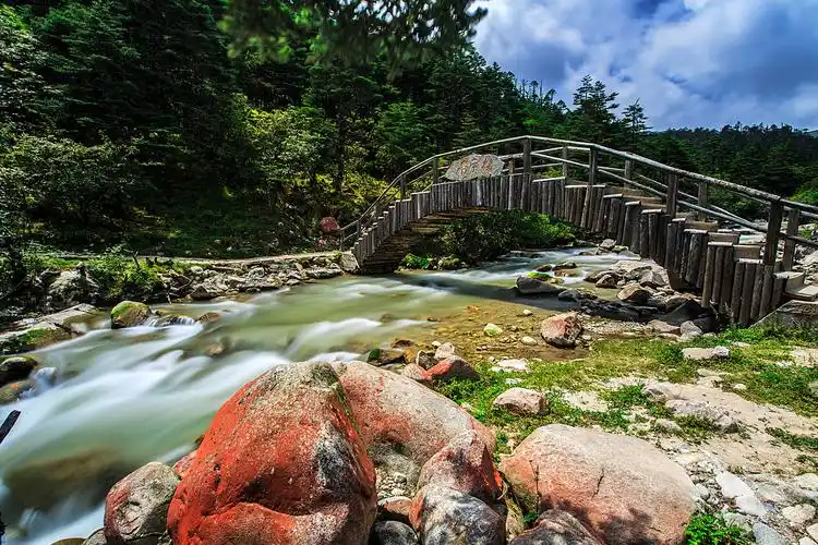 大海螺沟景区---雅家情海