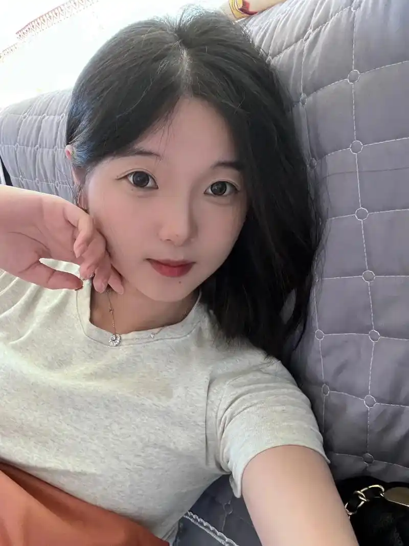 iphone原相机 #女大学生 #自拍05 这首bgm好甜 - 抖音