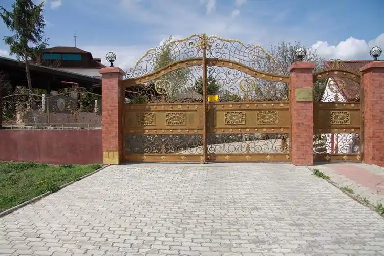 庄园大门 br /> 无