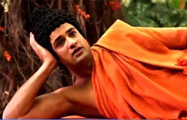 佛陀妻子耶输陀罗出家修行,证得四果罗汉境,她涅盘后葬于何处