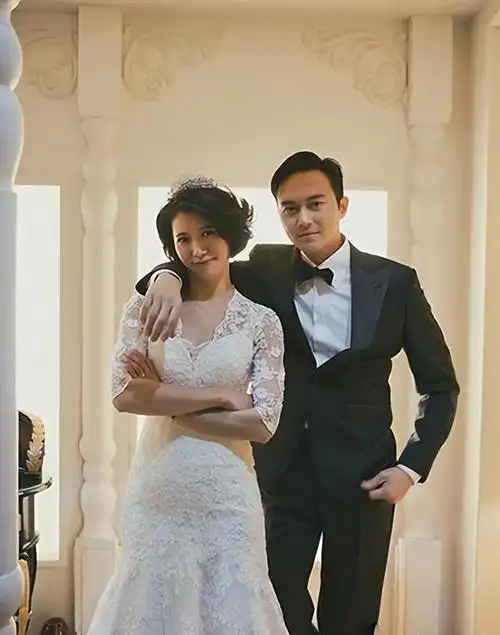 他是香港第一风流富豪,与袁咏仪传过绯闻,47岁心脏病发英年早逝