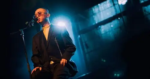 当场即有男粉丝表白大喊gai爷我爱你,gai火速回怼我有王斯然,引发全场