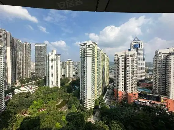 深圳福田皇岗皇御苑(三期)御花园79平大两房 业主自住看房方便 实木