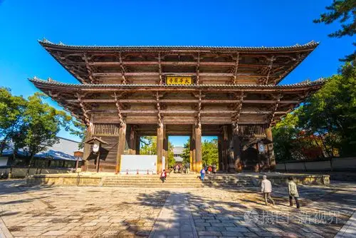 日本奈良的东大寺寺庙入口