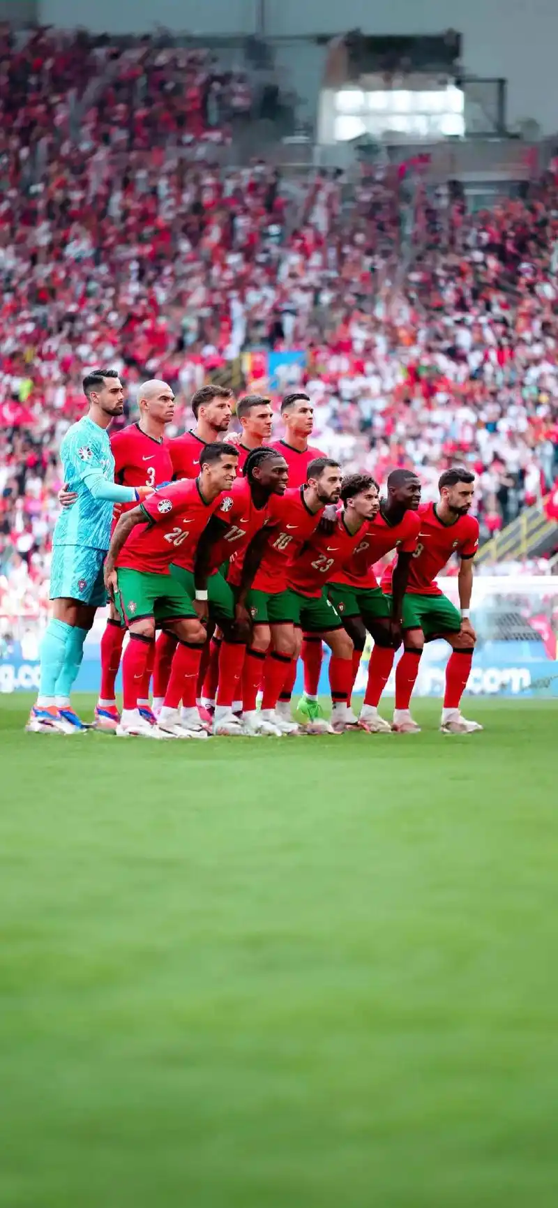 恭喜葡萄牙小组赛提前出线!