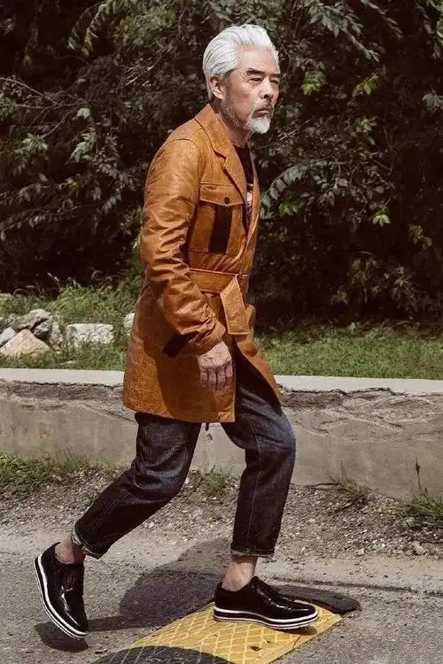 没谁了一个男孩要走过多少路,才能成为一个真正有魅力的男人呢?