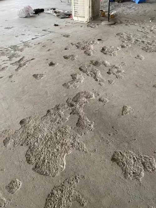 如果重新翻修,不仅成本高,耗时还长,关键是传统的水泥地面用不了多久