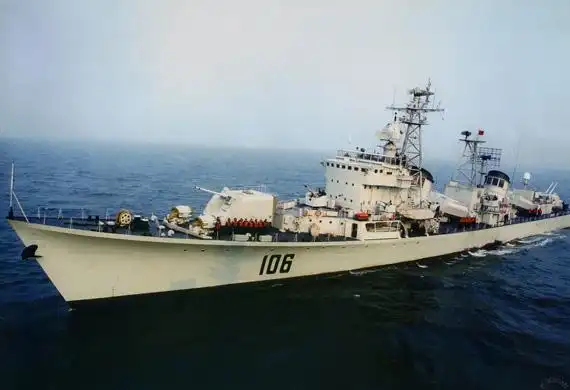 图文中国海军刚刚退役的106号战舰