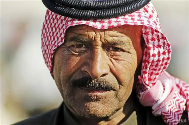 肖像_男人_叙利亚_亚洲_高清图片_全景视觉