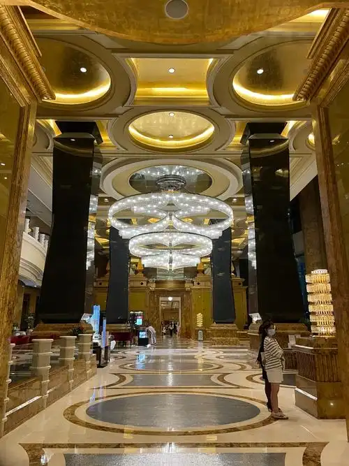 深圳老牌酒店喜来登2010年到现在性价比不高下次不会再去了