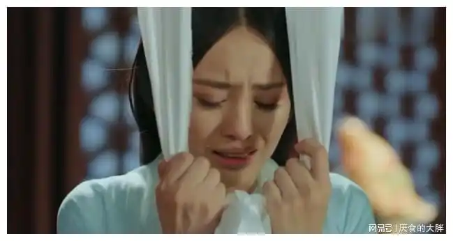 三个儿子外出经商,两位儿媳都说公公的好,小儿媳为何