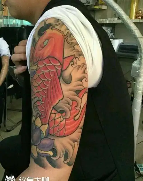 纹身师:徐小明纹身店:大明刺客纹身花纹身图片_脚部纹身图案tag标签