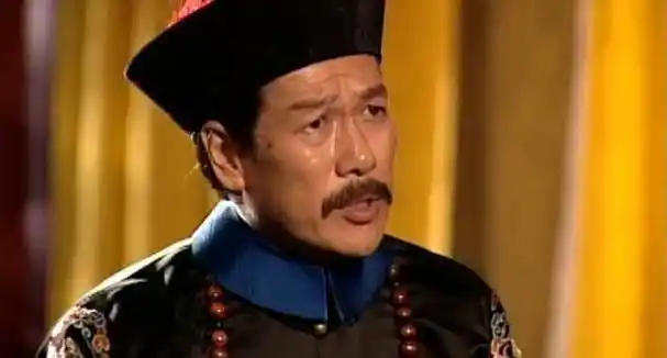 自从鳌拜被关在康亲王王府,每天不住地大声咒骂,王爷是一天好觉都没睡