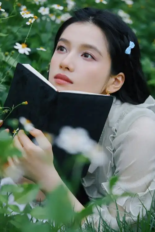 张婧仪0710生日快乐