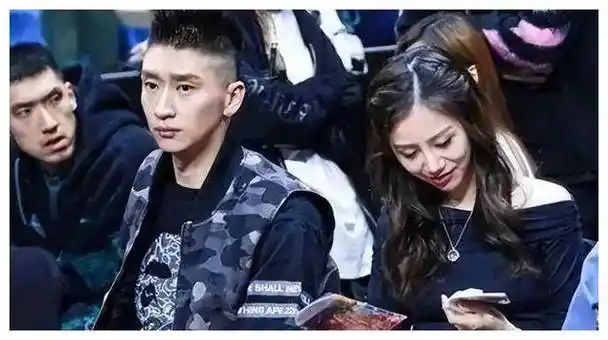 cba明星太太陈露展示极佳身材!最美太太之一,孙悦离婚传闻!